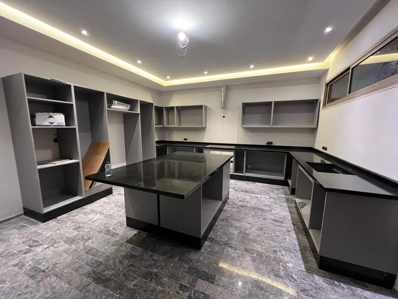 Villa -Zohor- Cuisine travaux en cours