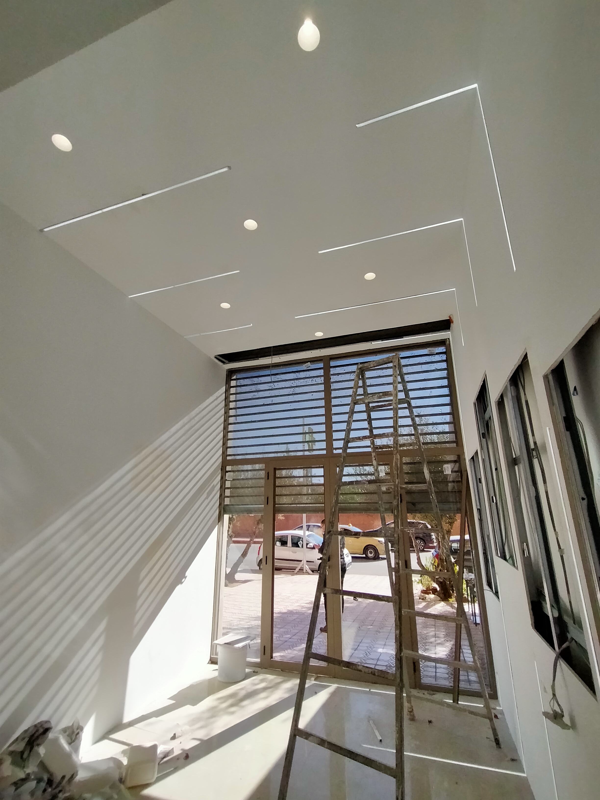 travaux showroom